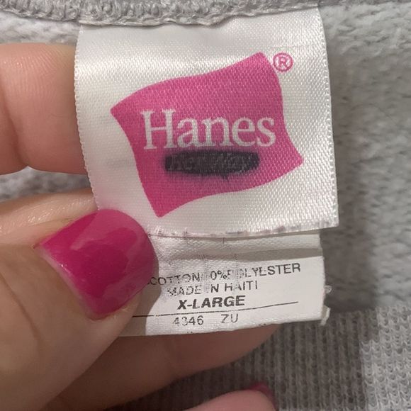 Hanes X-Large gray long sleeve sweatshirt - Picture 2 of 4